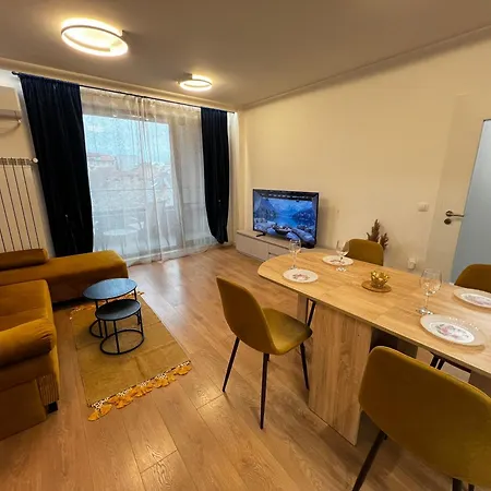 Barcelona 2bdr Cozy W Working Space Near Metro * Sofia