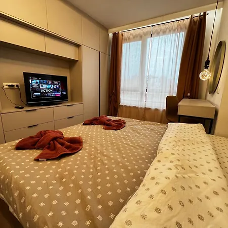 Barcelona 2bdr Cozy W Working Space Near Metro