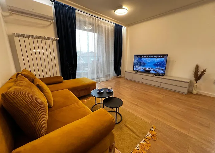 Apartment Barcelona 2bdr Cozy W Working Space Near Metro