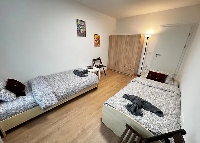 شقة Barcelona 2bdr Cozy W Working Space Near Metro صوفيا