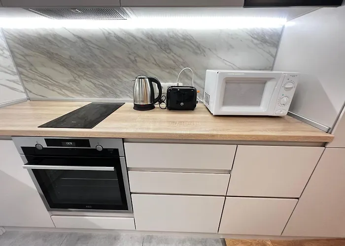 Appartamento Barcelona 2bdr Cozy W Working Space Near Metro Sofia