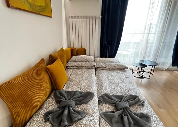 Barcelona 2bdr Cozy W Working Space Near Metro Appartamento