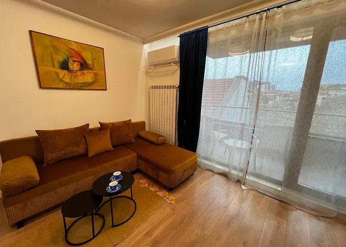 Barcelona 2bdr Cozy W Working Space Near Metro Sofia