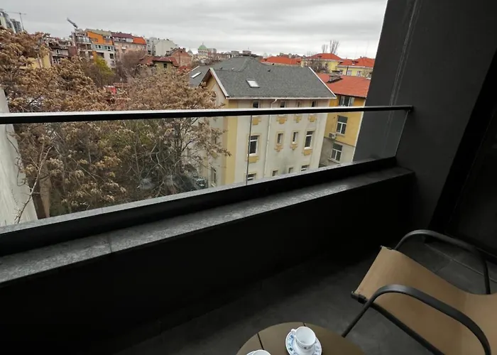 Appartamento Barcelona 2bdr Cozy W Working Space Near Metro Sofia